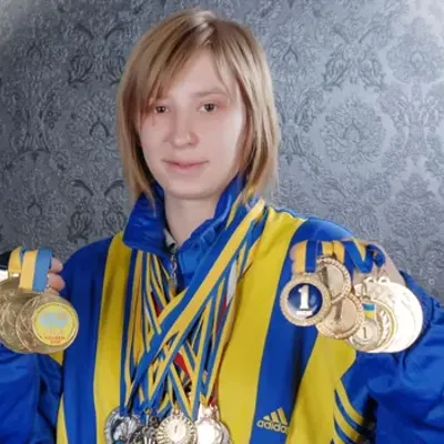 Анна БЕЖЕНАР